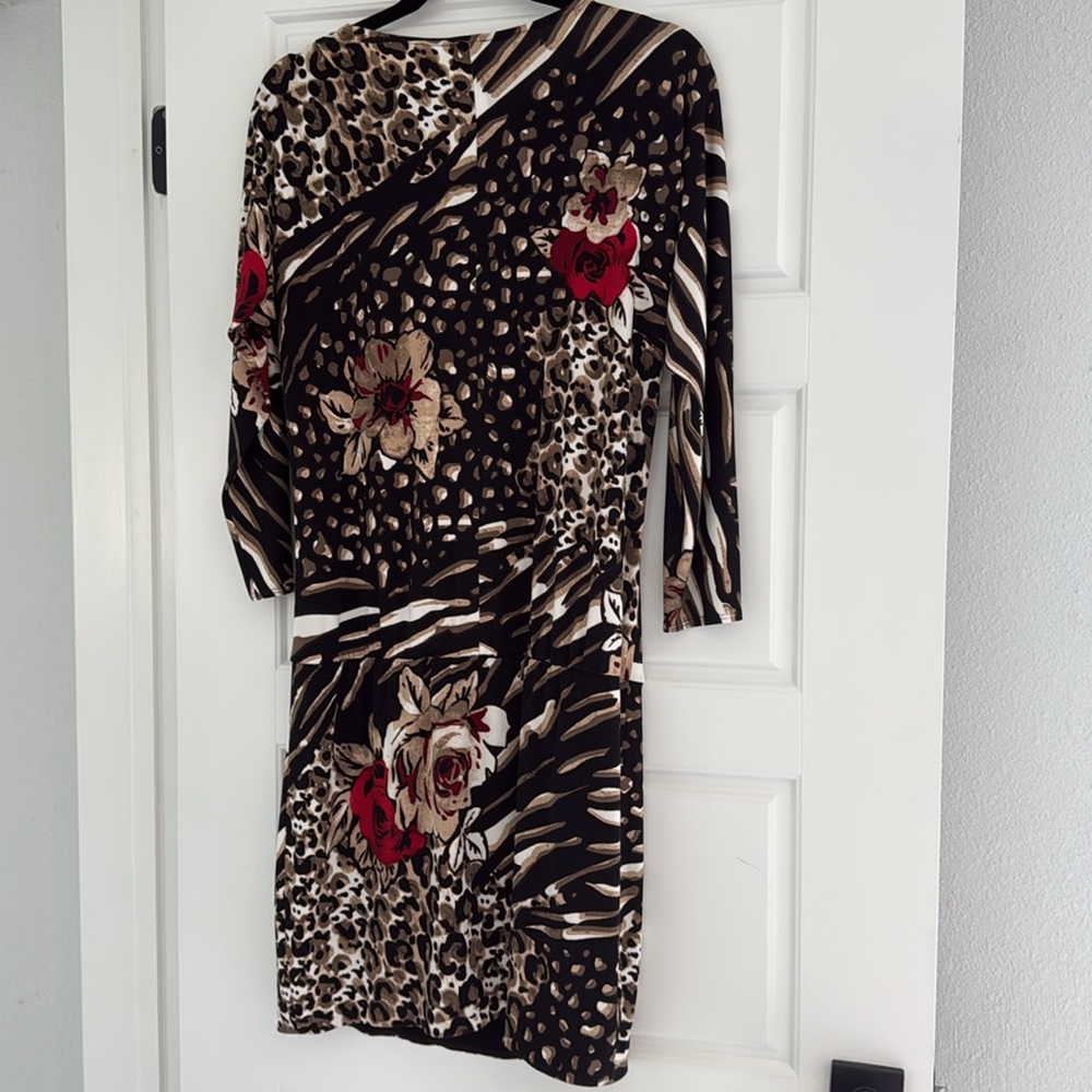 Cache Mini Dress! - Picture 4 of 5